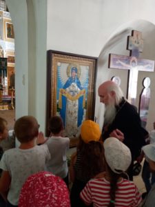 Подробнее о статье В храме села Кудиново юные гости узнали о православии
